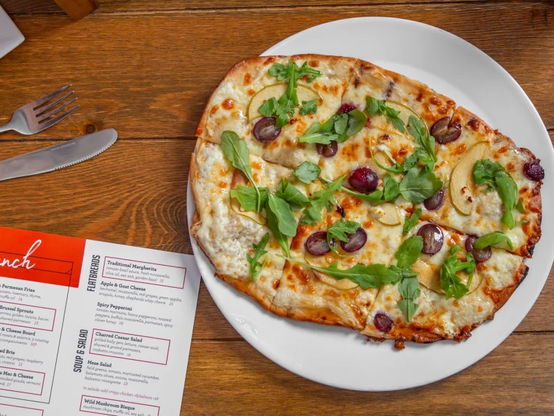 Brix27_AppleGoatcheeseFlatbread3