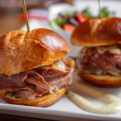 Brix27_BeefCheddarSlidersWithSalad2